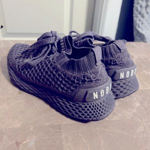 Nobull knit Runners women Size 7 color plum